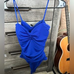 Express body contour bodysuit